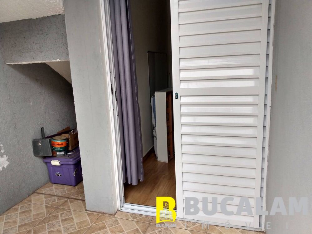 Casa à venda com 3 quartos, 180m² - Foto 7