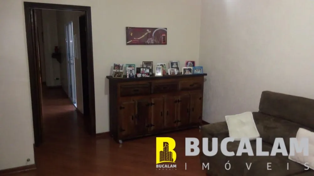 Casa, 3 quartos, 240 m² - Foto 4