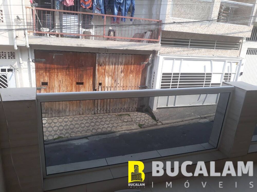 Casa à venda com 3 quartos, 260m² - Foto 1