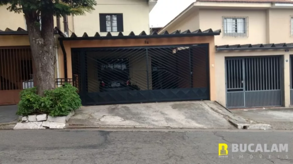 Casa à venda com 3 quartos, 108m² - Foto 1