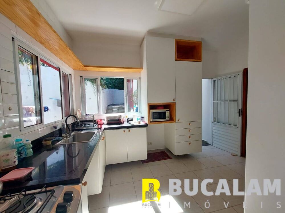Casa, 4 quartos, 2900 m² - Foto 3