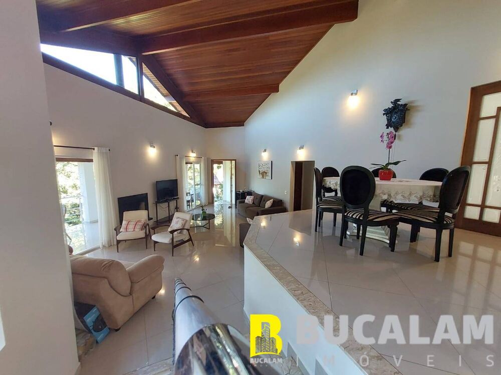 Casa, 4 quartos, 2900 m² - Foto 2