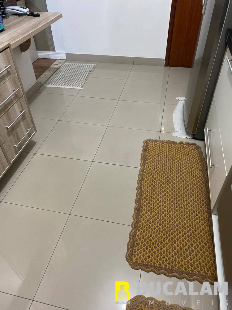 Apartamento à venda com 3 quartos, 110m² - Foto 5