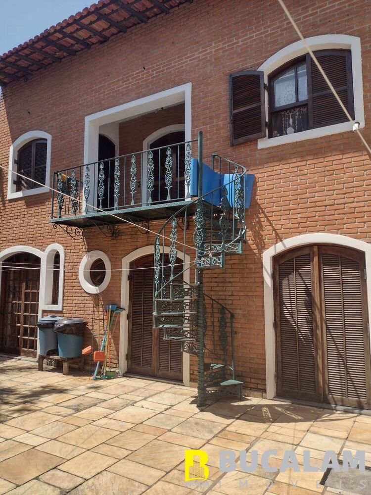 Casa, 4 quartos, 302 m² - Foto 3