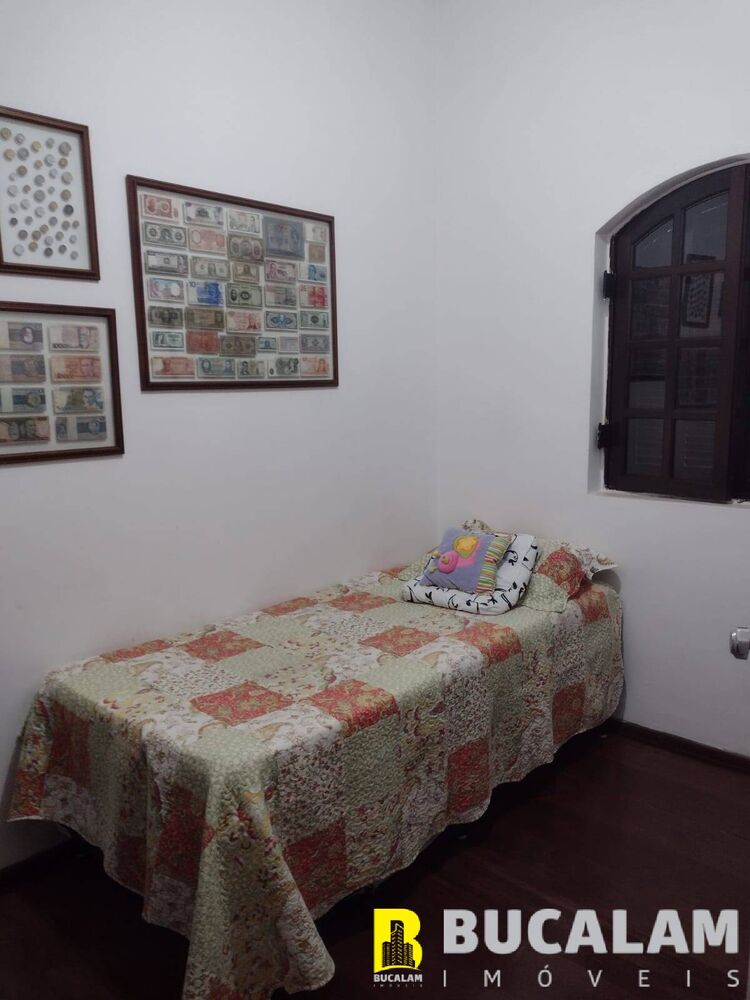 Casa, 4 quartos, 302 m² - Foto 4