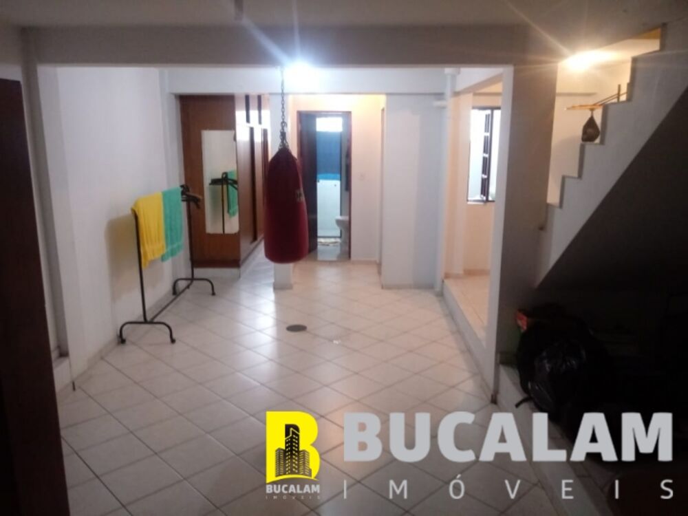 Casa, 3 quartos, 360 m² - Foto 2