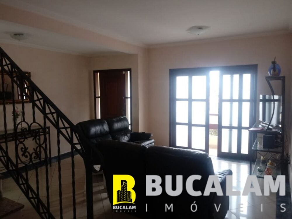 Casa, 3 quartos, 360 m² - Foto 19