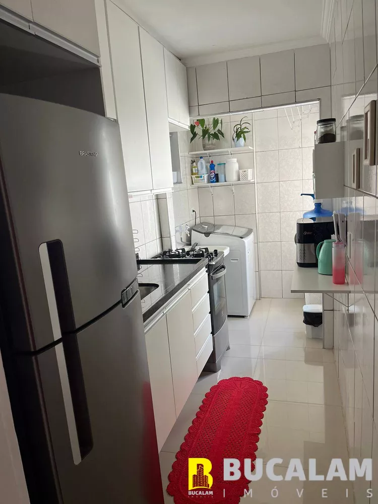 Apartamento à venda com 3 quartos, 60m² - Foto 4