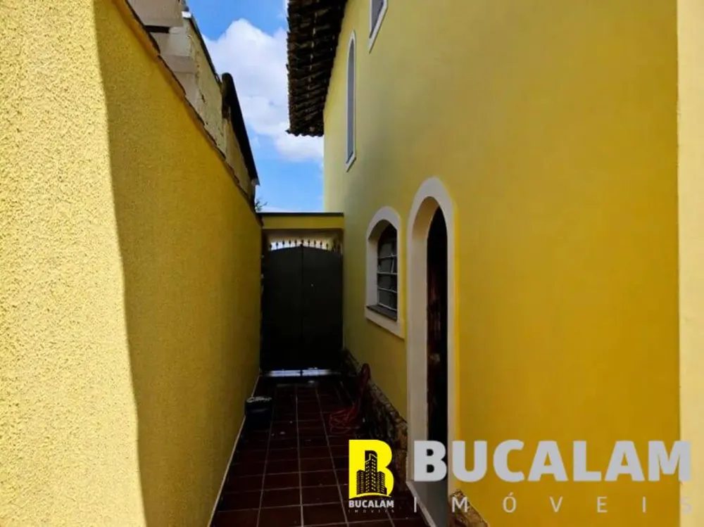 Casa, 3 quartos, 250 m² - Foto 11