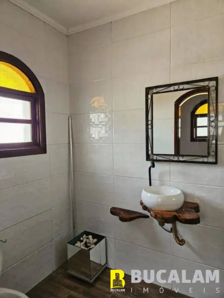 Casa, 3 quartos, 250 m² - Foto 2