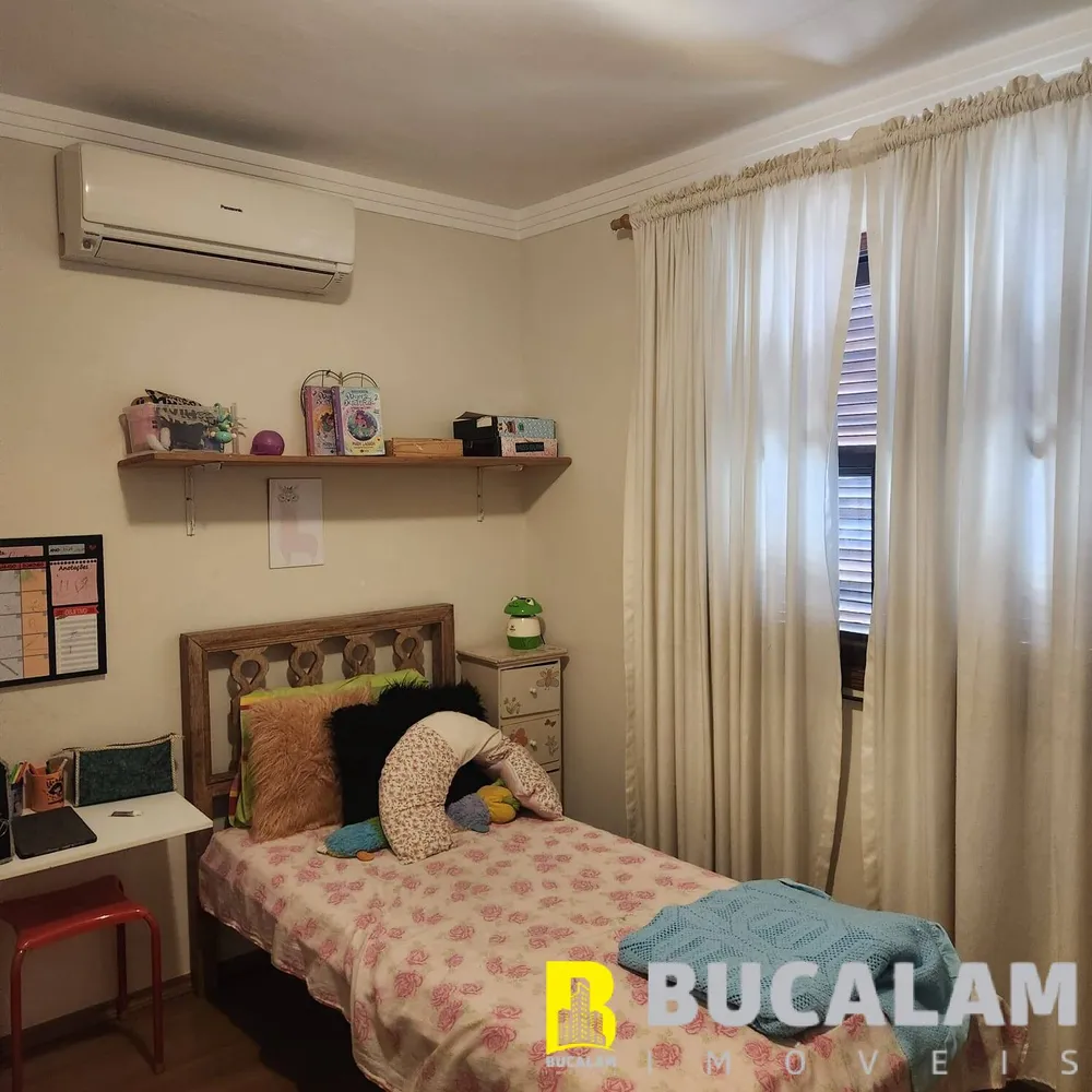 Casa, 3 quartos, 230 m² - Foto 13