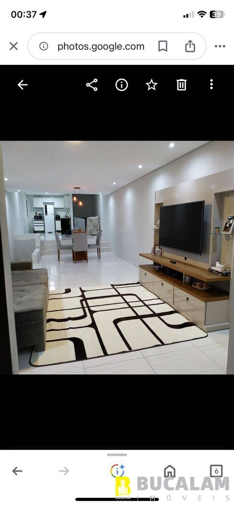 Casa à venda com 3 quartos, 210m² - Foto 1