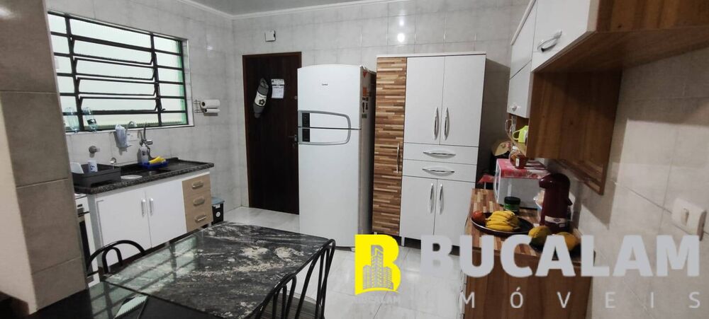 Casa, 3 quartos, 280 m² - Foto 4