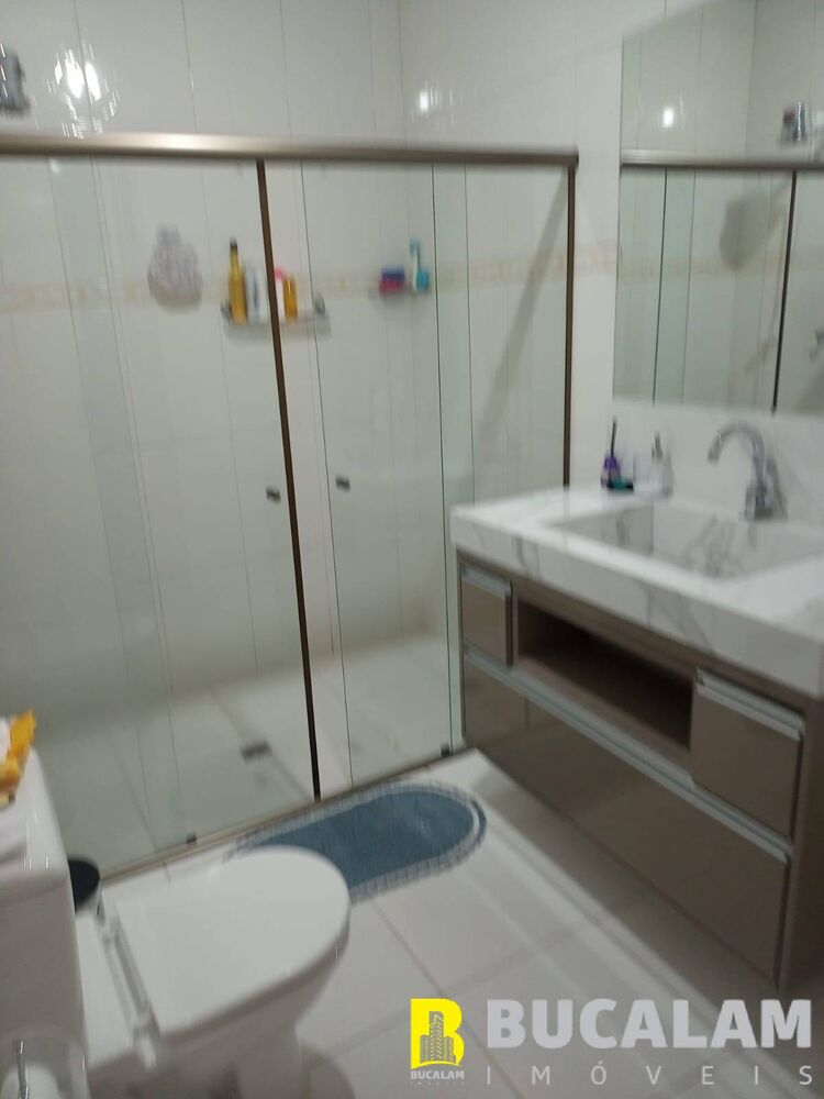 Casa, 3 quartos, 240 m² - Foto 9