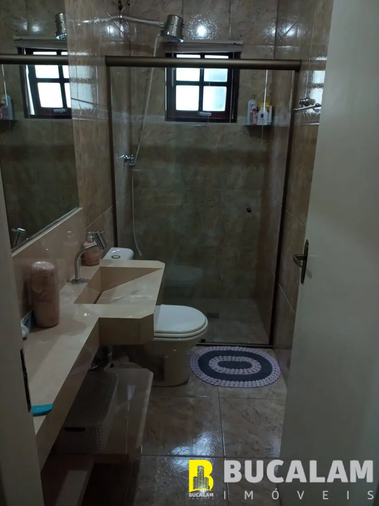 Casa, 3 quartos, 240 m² - Foto 13