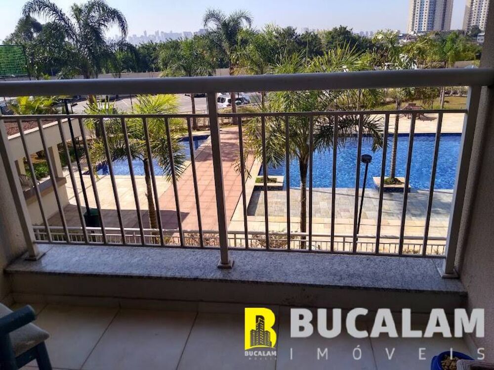 Apartamento à venda com 3 quartos, 72m² - Foto 2