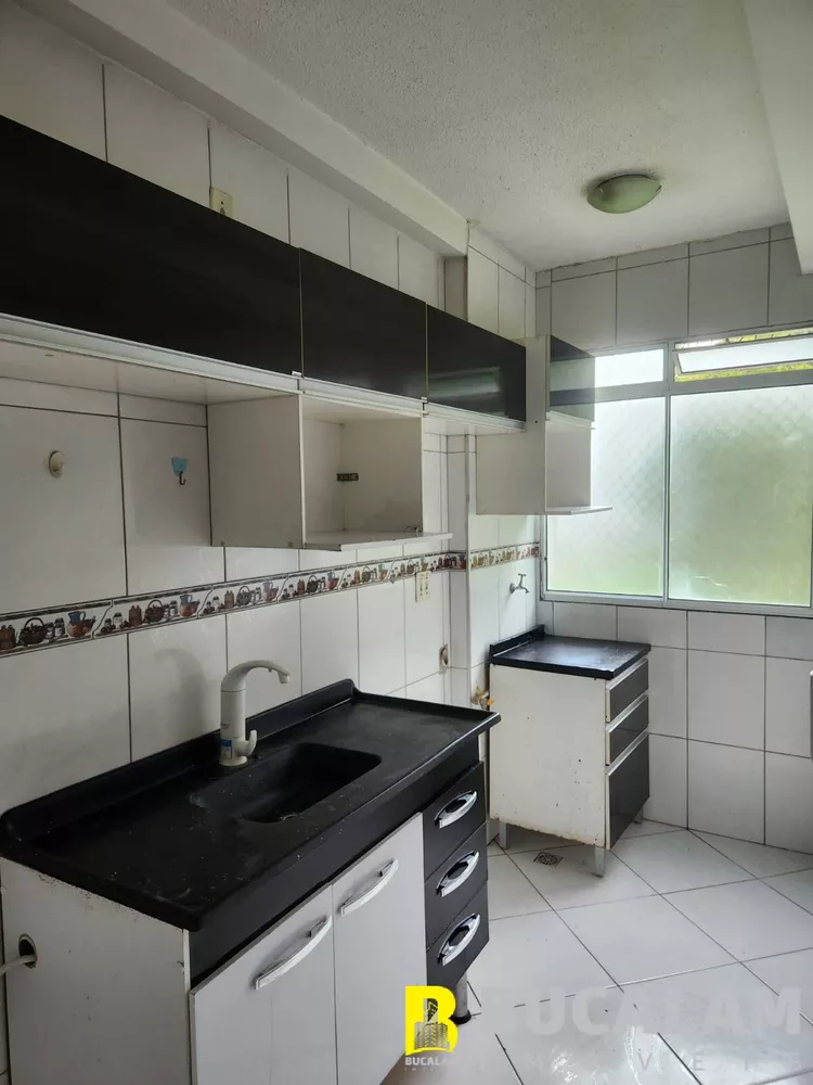 Apartamento para alugar com 3 quartos, 98m² - Foto 4