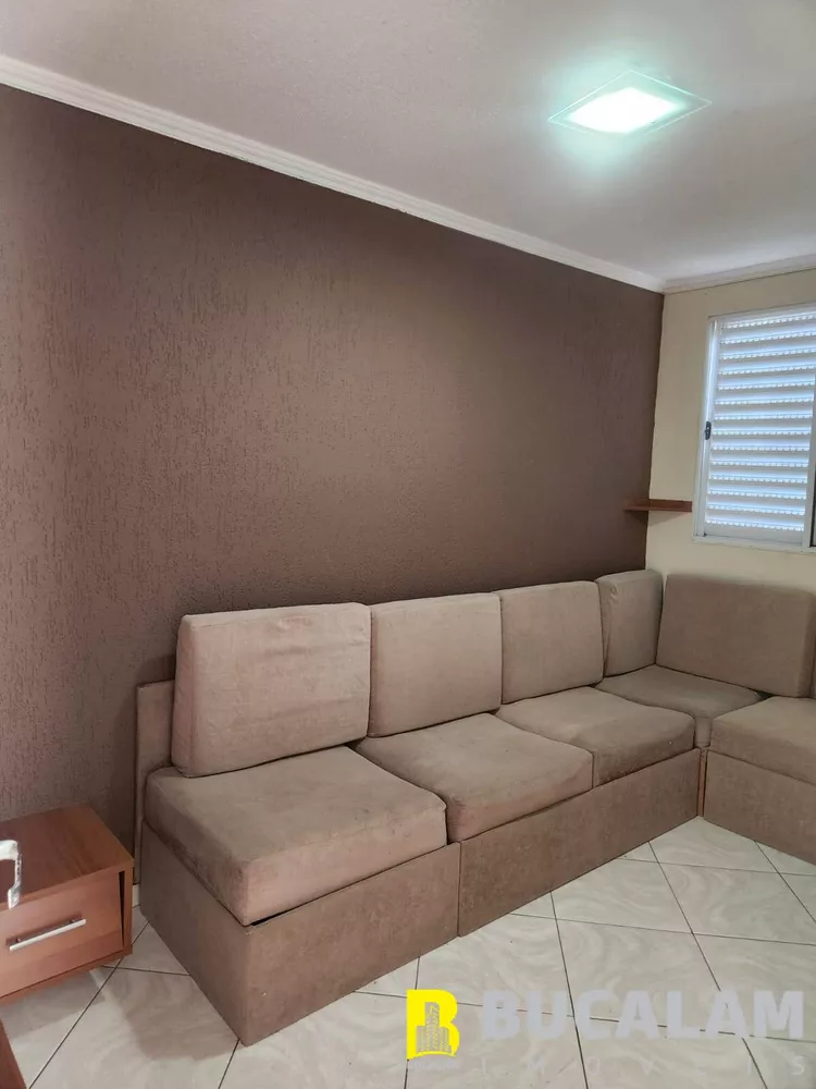 Apartamento para alugar com 3 quartos, 98m² - Foto 2