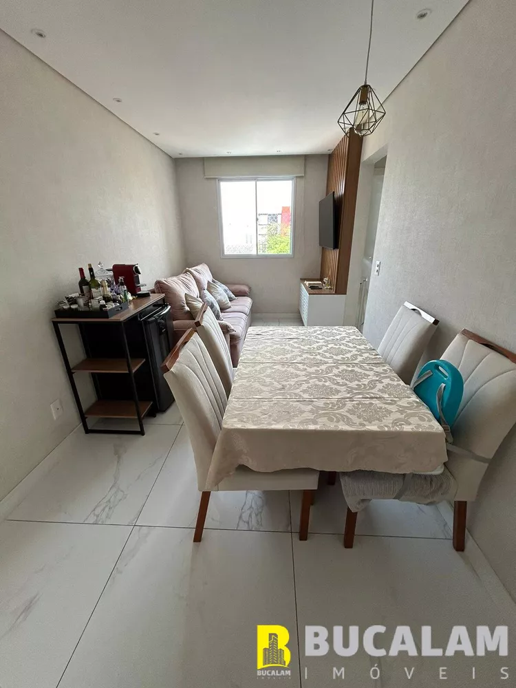 Apartamento à venda com 2 quartos, 46m² - Foto 2