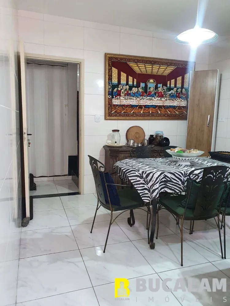Casa, 3 quartos, 260 m² - Foto 8