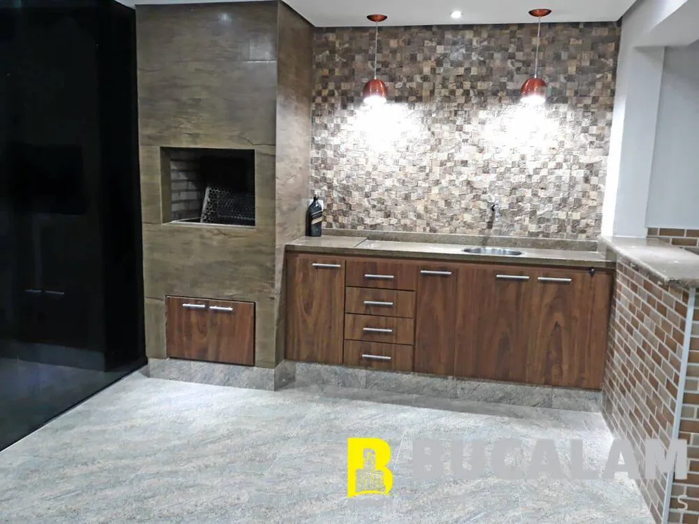 Casa, 3 quartos, 250 m² - Foto 3