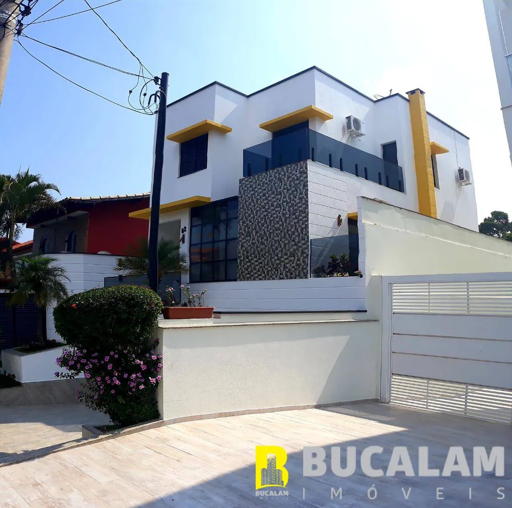 Casa, 3 quartos, 250 m² - Foto 11