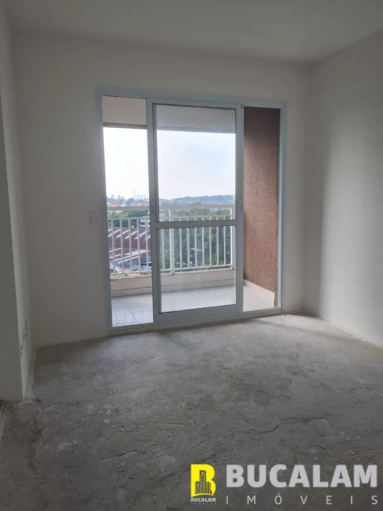 Apartamento à venda com 2 quartos, 56m² - Foto 3