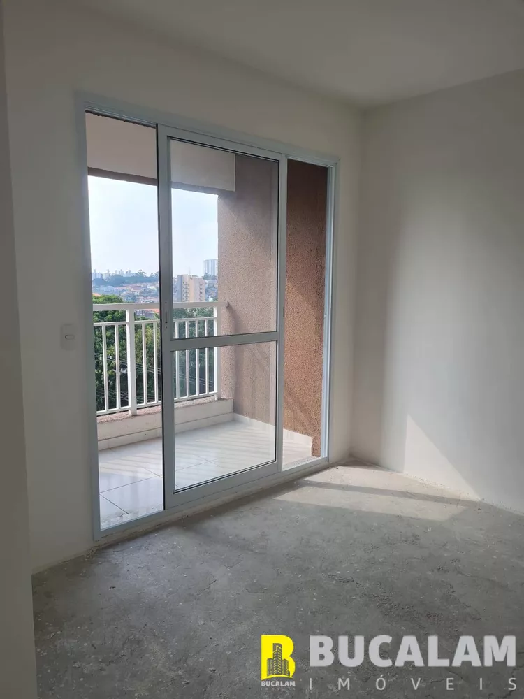 Apartamento à venda com 2 quartos, 56m² - Foto 2