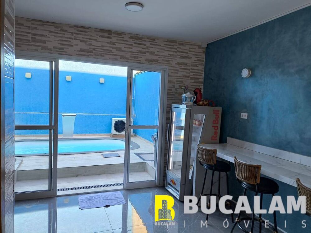 Casa, 3 quartos, 242 m² - Foto 8