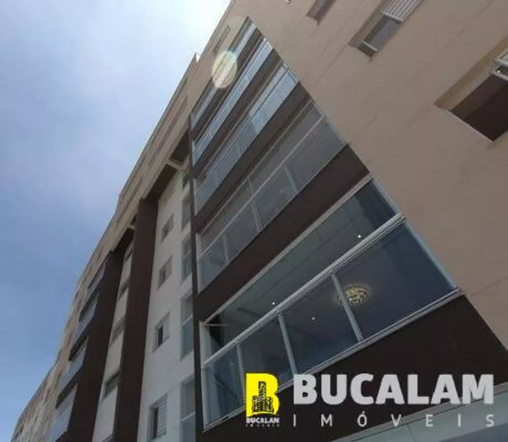 Apartamento à venda com 2 quartos, 118m² - Foto 1