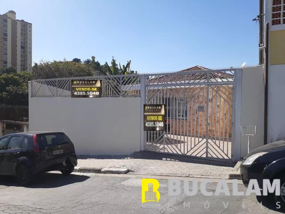 Casa à venda com 4 quartos, 300m² - Foto 1