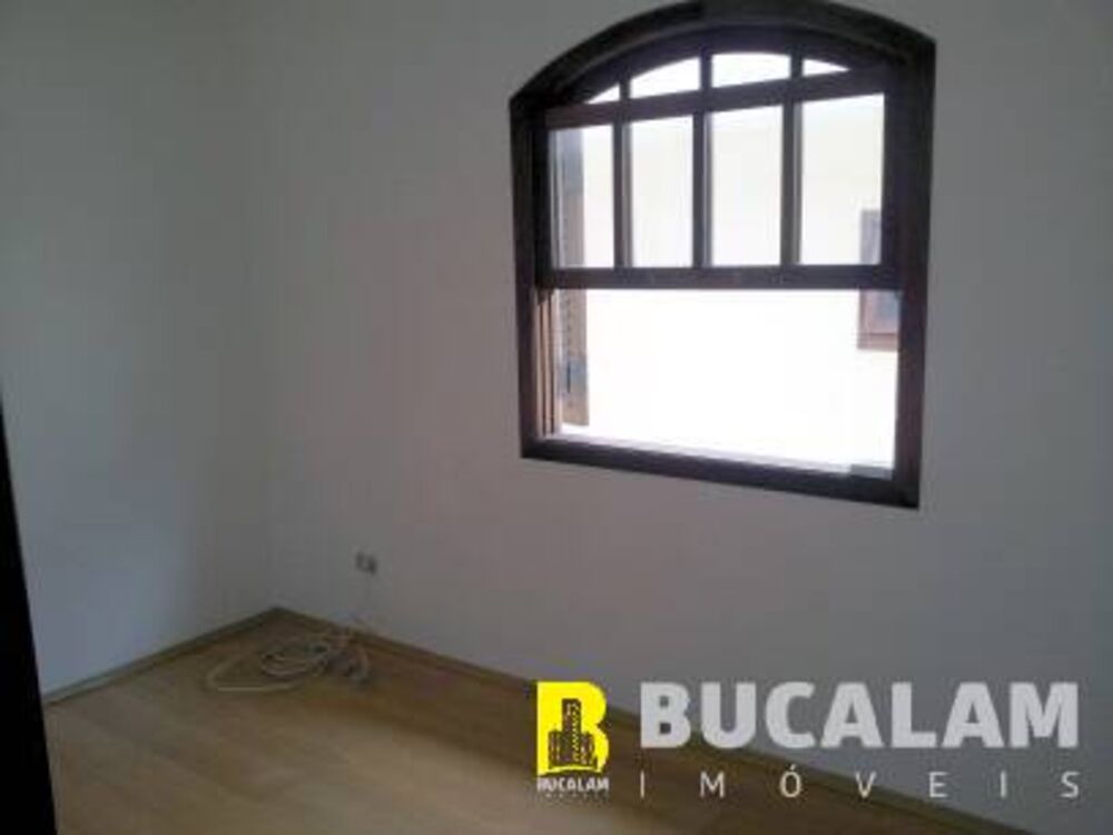 Casa, 3 quartos, 200 m² - Foto 2