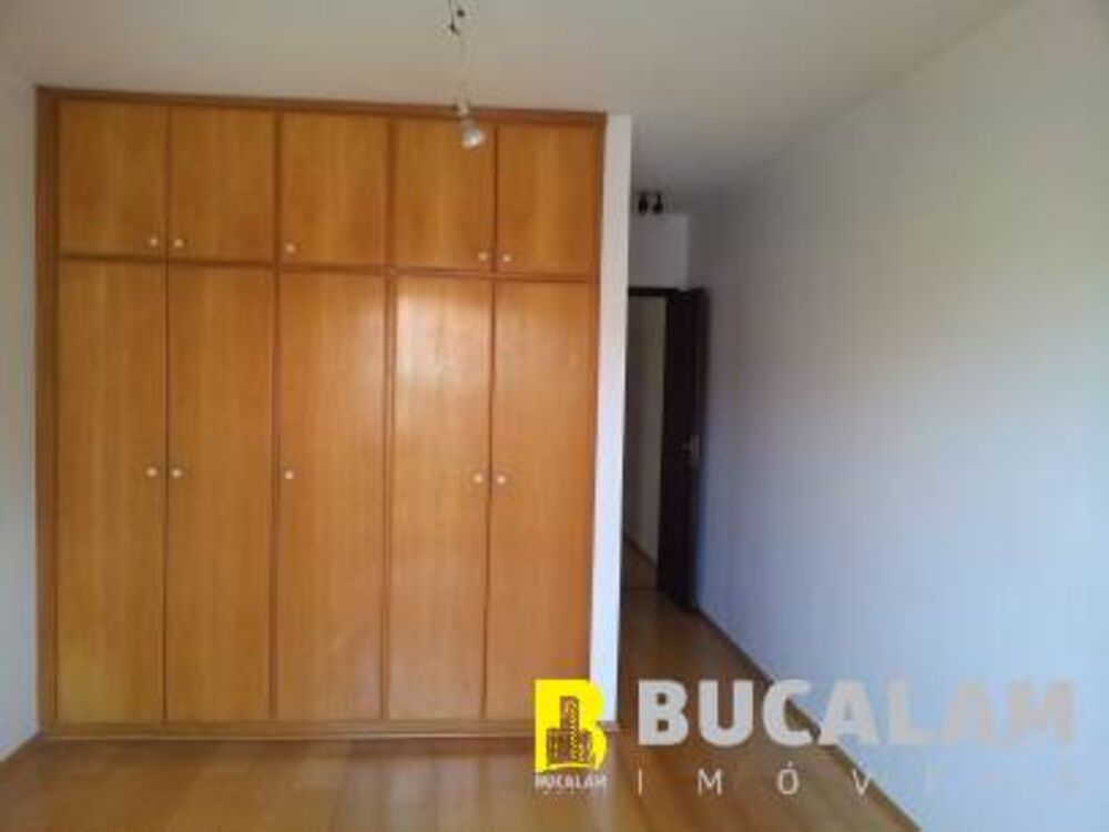 Casa, 3 quartos, 200 m² - Foto 13