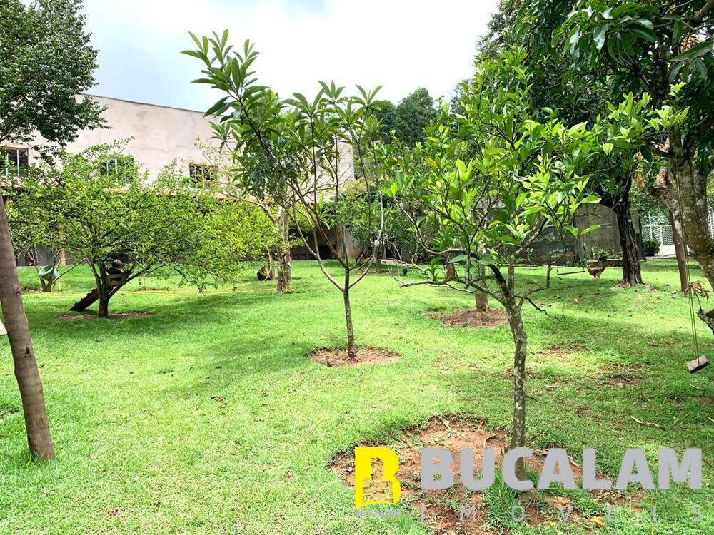 Chácara à venda com 7 quartos, 4220m² - Foto 12