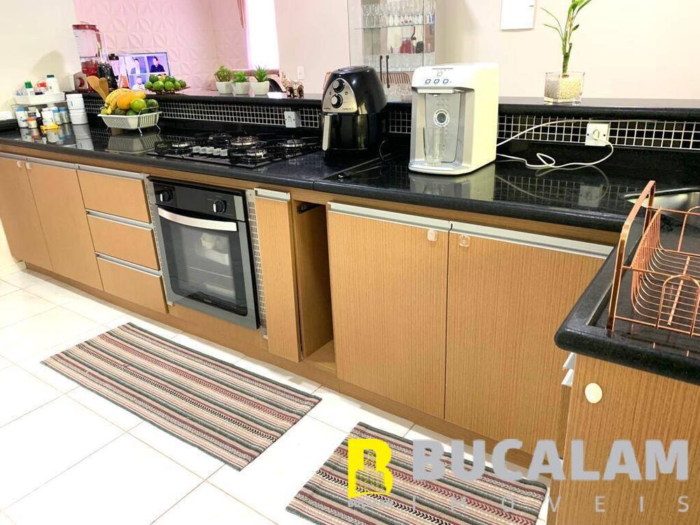 Chácara à venda com 7 quartos, 4220m² - Foto 3
