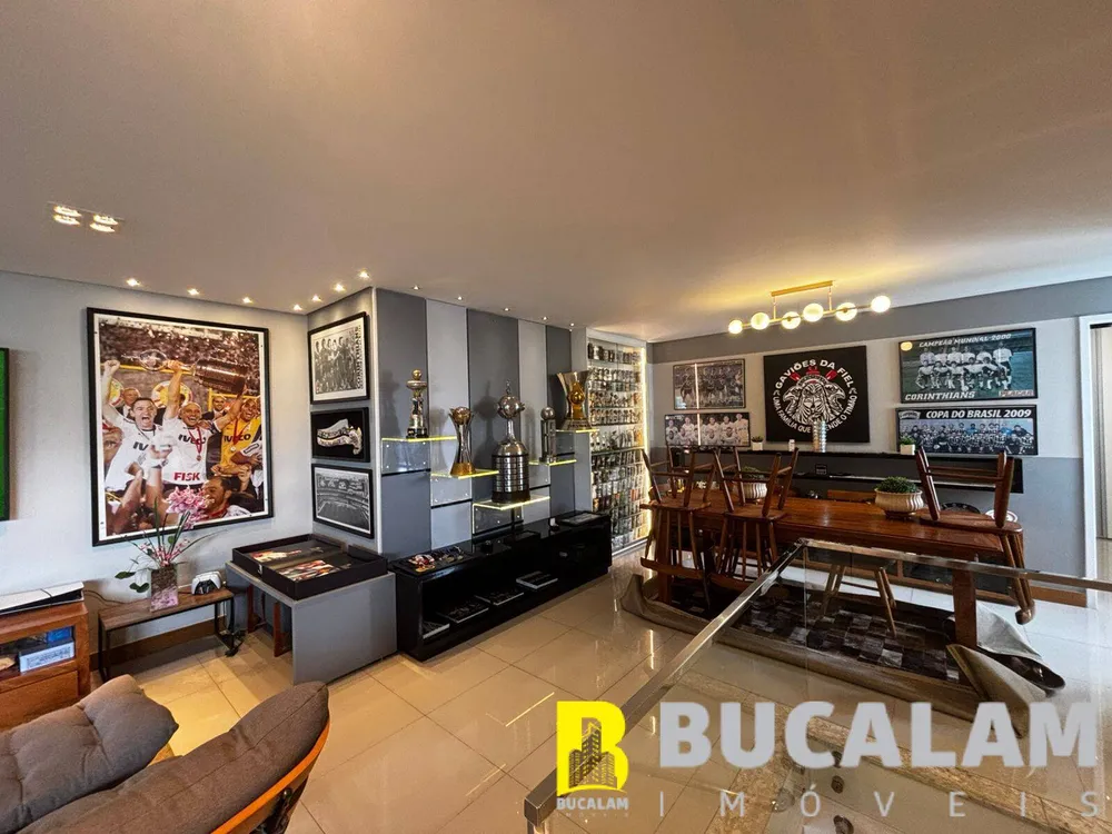 Cobertura, 3 quartos, 220 m² - Foto 4