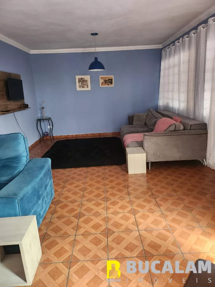 Casa à venda com 4 quartos, 144m² - Foto 2