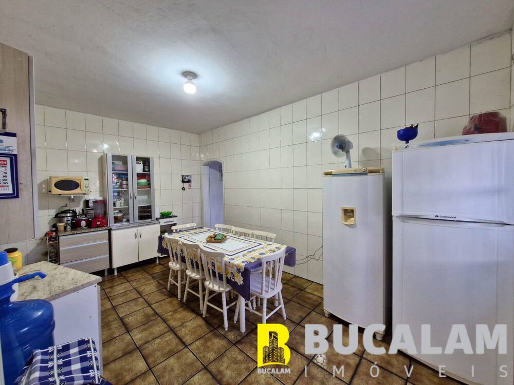 Casa, 3 quartos, 250 m² - Foto 4