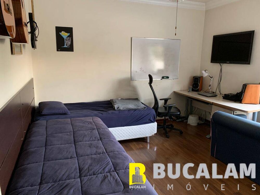 Casa, 4 quartos, 280 m² - Foto 1