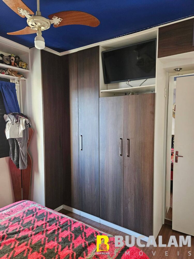 Apartamento à venda com 3 quartos, 76m² - Foto 9