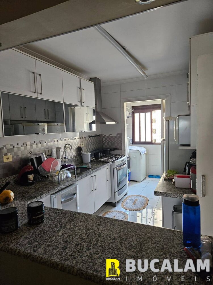 Apartamento à venda com 3 quartos, 76m² - Foto 7