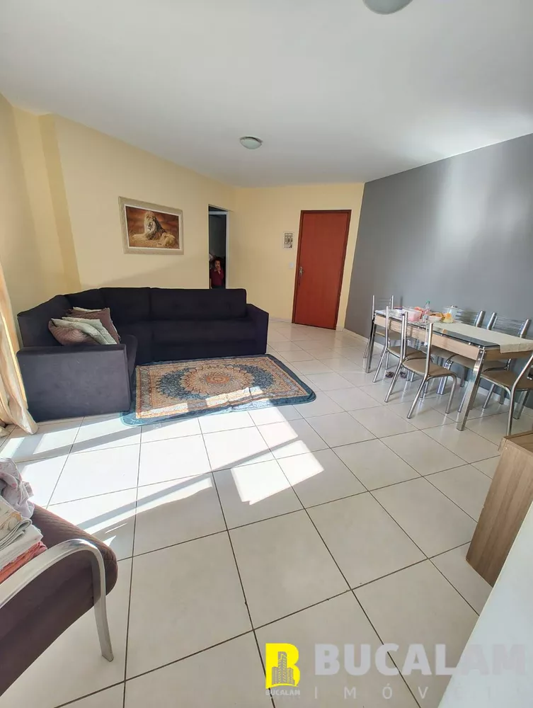 Apartamento à venda com 2 quartos, 68m² - Foto 2