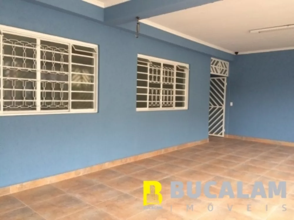 Casa à venda com 3 quartos, 250m² - Foto 4