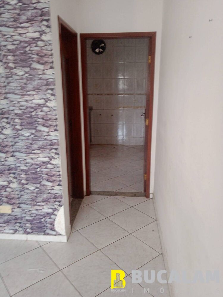 Casa à venda com 2 quartos, 97m² - Foto 5