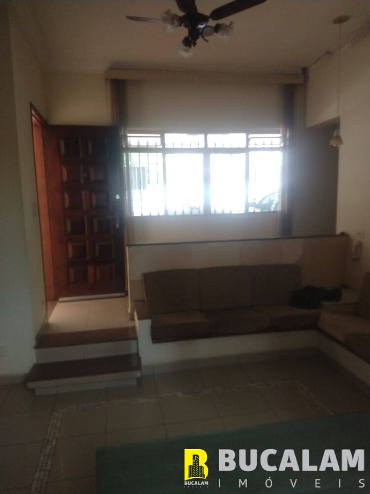 Casa, 5 quartos, 265 m² - Foto 2