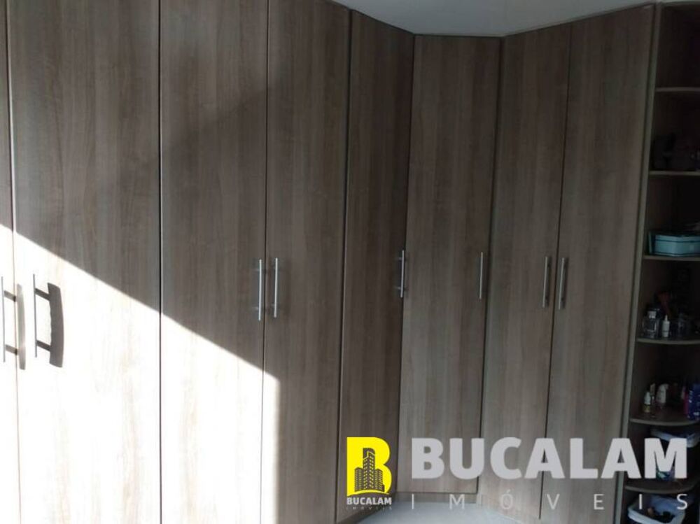 Apartamento à venda com 3 quartos, 146m² - Foto 2