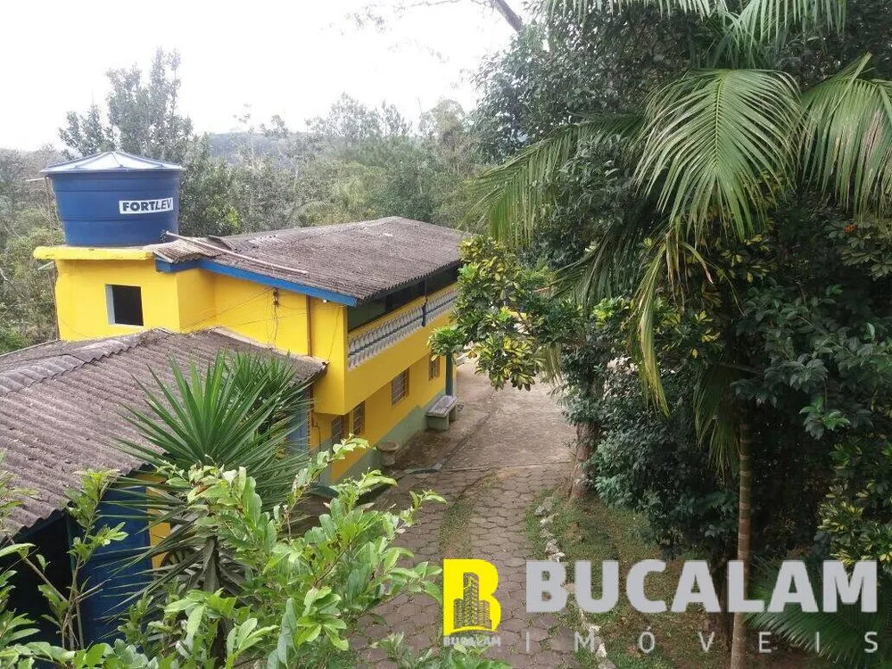 Chácara, 3 quartos, 8000 m² - Foto 1