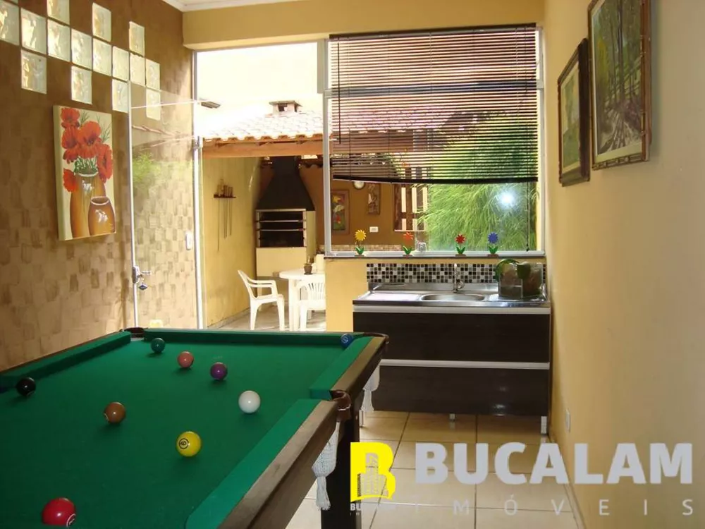 Casa à venda com 3 quartos, 160m² - Foto 2