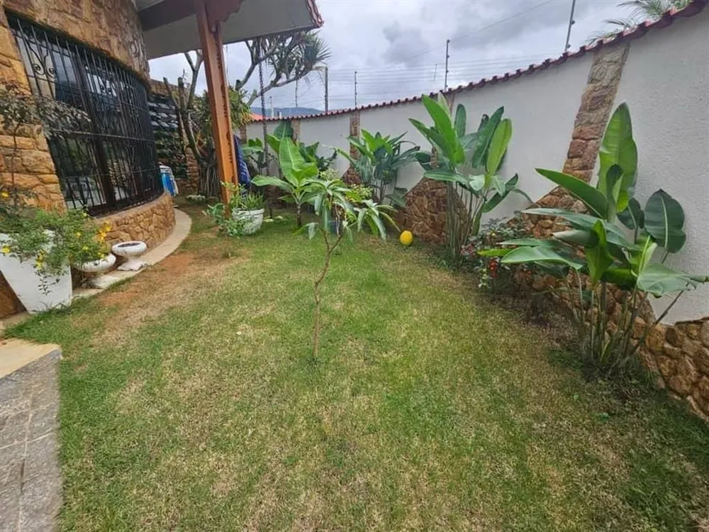 Casa, 3 quartos, 232 m² - Foto 11