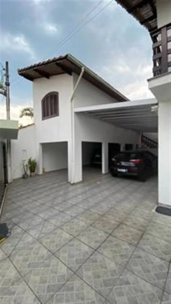 Casa, 3 quartos, 332 m² - Foto 1
